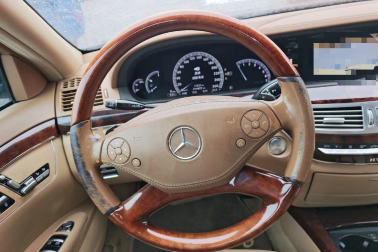 Used Mercedes-Benz S-Class 2010 S 400 L HYBRID
