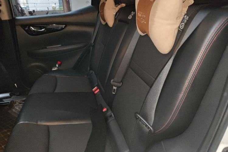 Used Nissan Qashqai 2016 2.0L CVT Deluxe Edition
