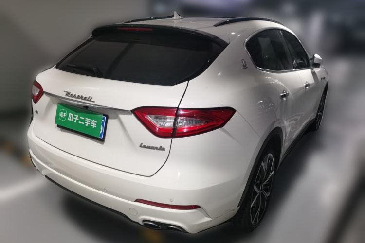 Used Maserati Levante 2016 3.0T Standard Edition Rear Right 45 Deg