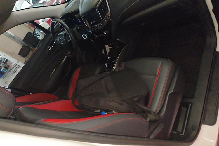 Used CHANGAN CS15 2016 1.5L Automatic Fashion Edition
