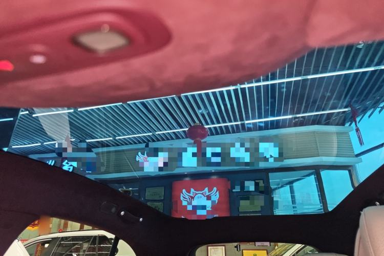 Used Xiaomi Auto YU7 2025 Ultra-Long Range High-Performance All-Wheel-Drive Max Edition
