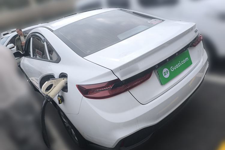 Used Geometry A 2024 410KM Travel Edition