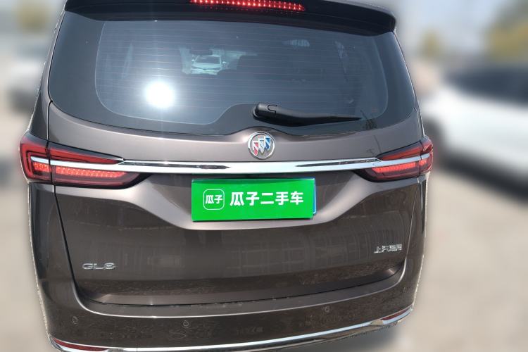 Used Buick GL8 2023 Land Executive Class Smart Enjoyment Model
