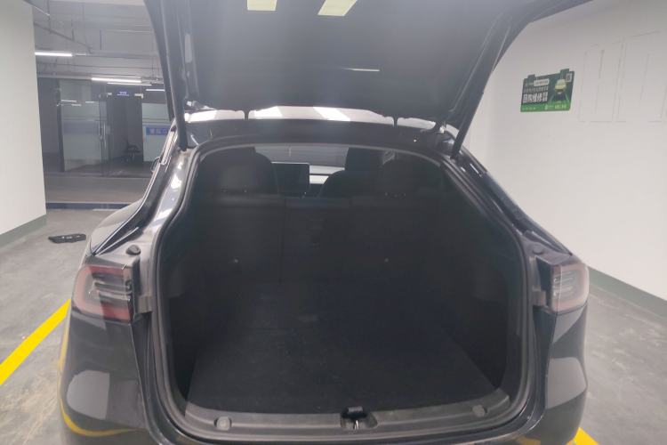 Used Tesla Model Y 2024 Rear-Wheel-Drive Version