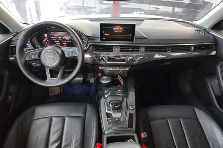 Used Audi A4L 2018 30th Anniversary Edition 40 TFSI Fashion Model