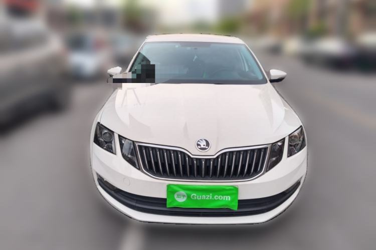Used Skoda Octavia 2019 1.5L Automatic SmartDrive Comfort Edition China VI Standard
