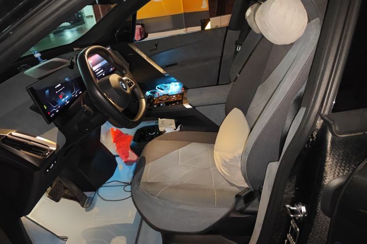 Used BMW iX 2022 xDrive40
