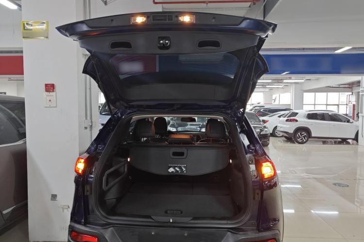 Used Jeep Cherokee 2016 2.4L Leading Smart Version