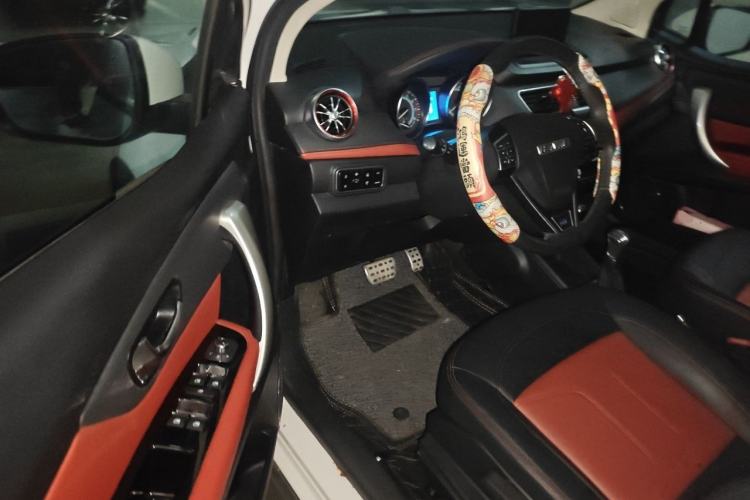 Used Haval H1 2016 Revised Version Blue Badge 1.5L AMT Luxury Edition
