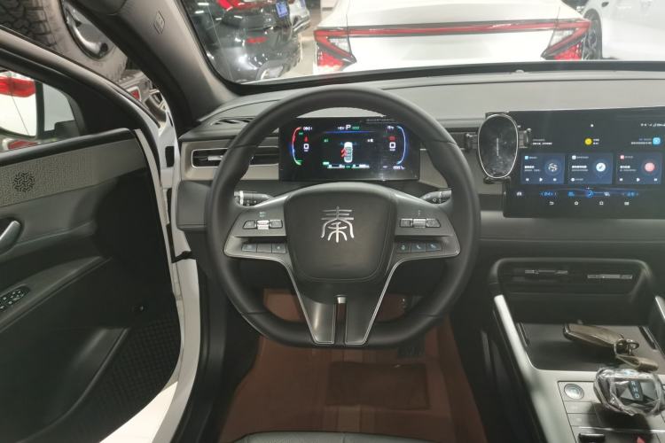 Used BYD Qin PLUS 2025 DM-i Smart Drive 55KM Leading Model