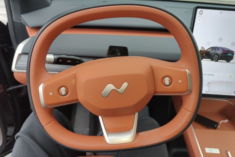 Used ONVO L60 2024 60 kWh Rear-Drive Version