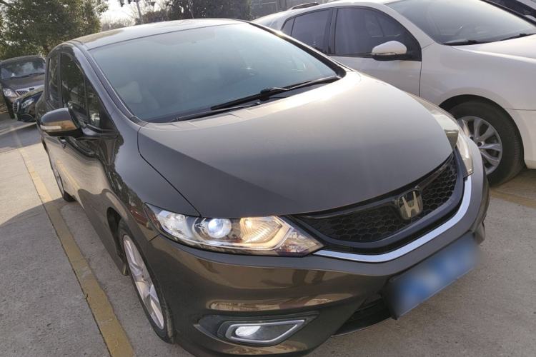 Used Honda Jade 2013 1.8L automatic Comfort version 5 seats
