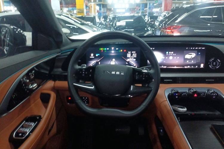 Used EXEED Lingyun 2025 300T Two-Wheel Drive Starry Edition