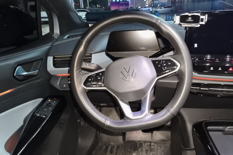 Used Volkswagen ID.4 X 2021 Pro Smart Long-Range Edition