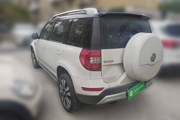 Used Skoda Yeti 2017 TSI300 DSG Luxury Edition Rear Left 45 Deg