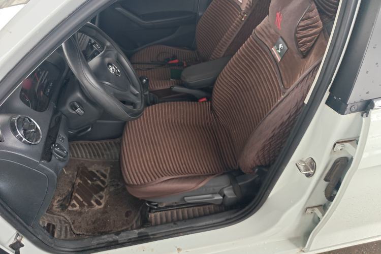 Used Volkswagen Jetta 2019 Dream Edition 1.4L Manual Fashion Version