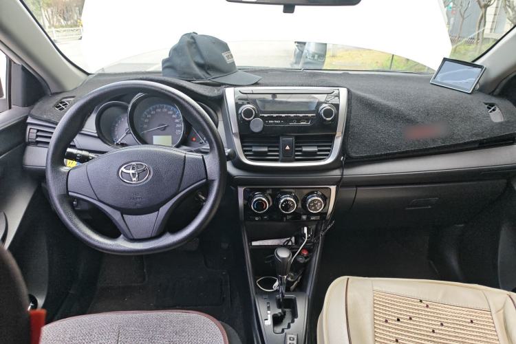 Used Toyota YARiS L Zhi Xuan 2016 Revised 1.5E CVT Charming Edition Interior 2