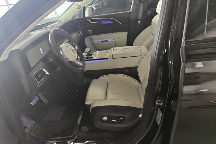 Used Hongqi E-HS9 2022 660 km Range Flagship Edition Four Seats
