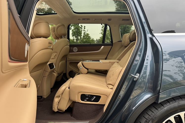 Used Hima AITO M9 2024 All-Electric Ultra Version 100 kWh 5-Seater Model