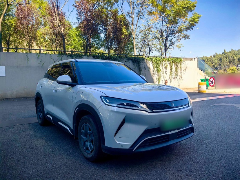 BYD Yuan UP 2025 Model 301KM Leading Version — снимка 12