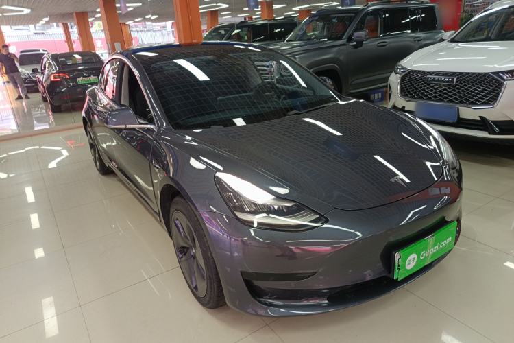 Used Tesla Model 3 2019 Standard Range Rear-Drive Upgraded Version Front Right 45 Deg