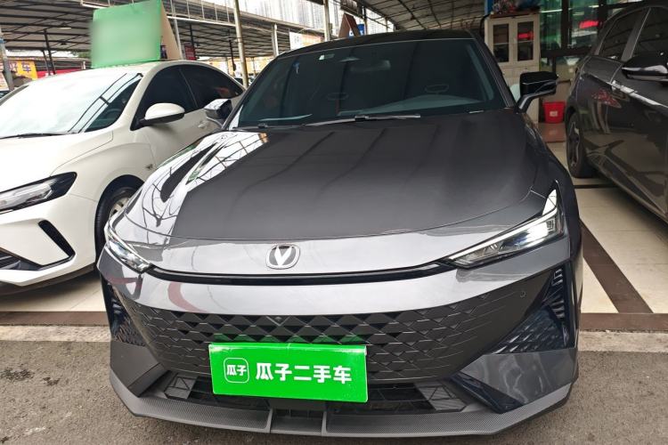 Used Changan UNI-V 2024 1.5T Prestige Edition
