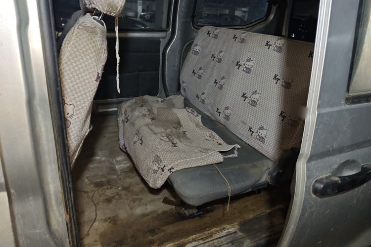 Used Wuling Zhiguang 2010 1.0L New Version Practical Short-Body L2Y
