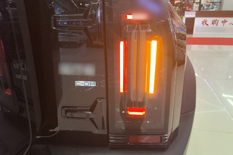 Used JETOUR Shanhai Traveler C-DM 2024 C-DM 208KM Mountain & Wilderness Edition