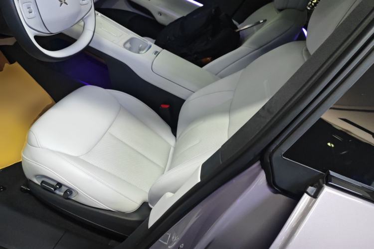 Used XPeng G6 2025 625 Long-Range Max Flagship Edition
