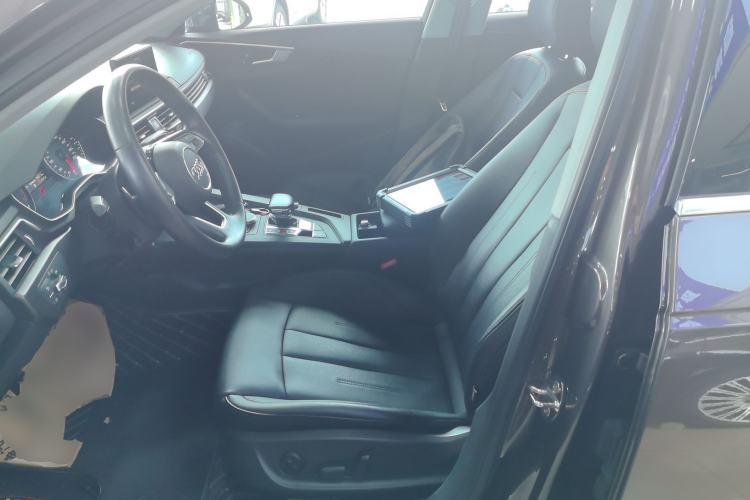 Used Audi A4L 2018 30th Anniversary Edition 40 TFSI Trendy Model