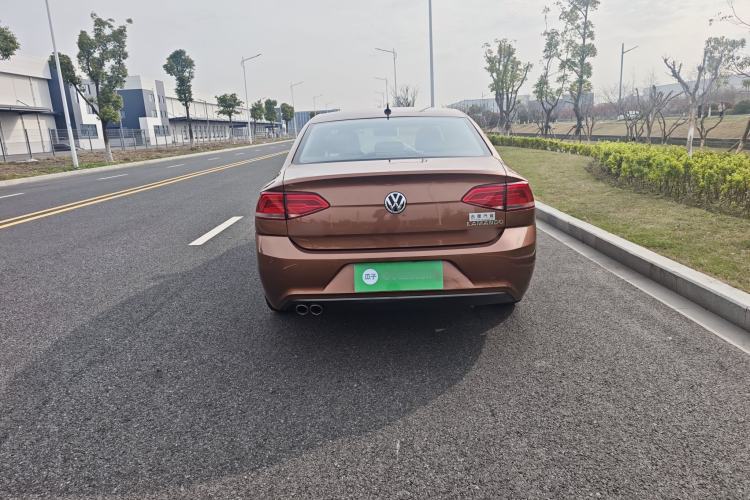 Used Volkswagen Lamando 2017 280TSI DSG Comfort Edition
