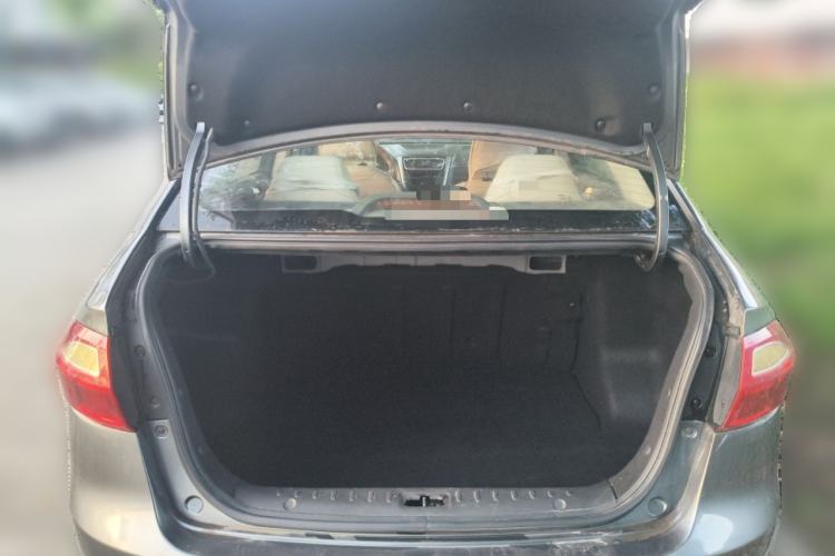 Used JAC Group J6 A30 2013 1.5L Manual Luxury Model China IV Standard
