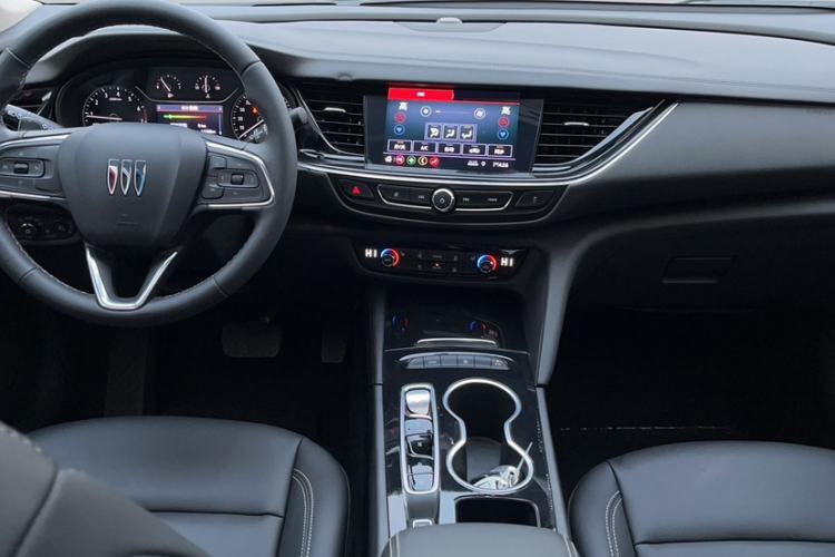 Used Buick Regal 2024 25T Deluxe Edition
