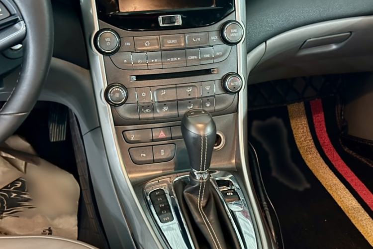 Used Chevrolet Malibu 2014 2.0L Automatic Luxury Edition