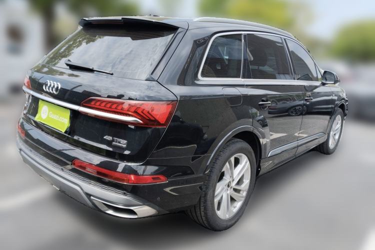 Used Audi Q7 2021 45 TFSI quattro S line Sport model Rear Right 45 Deg