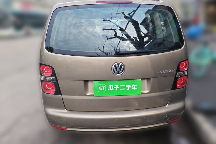 Used Volkswagen Touran 2015 1.4T DSG Comfort Edition 5 Seats Rear