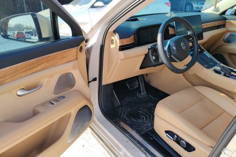 Used Hima AITO M5 2023 All-Electric Rear-Drive Standard Edition
