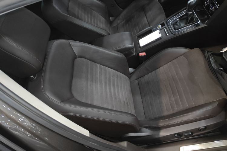 Used Volkswagen Variant 2017 380TSI Two-Wheel Drive Comfort Edition