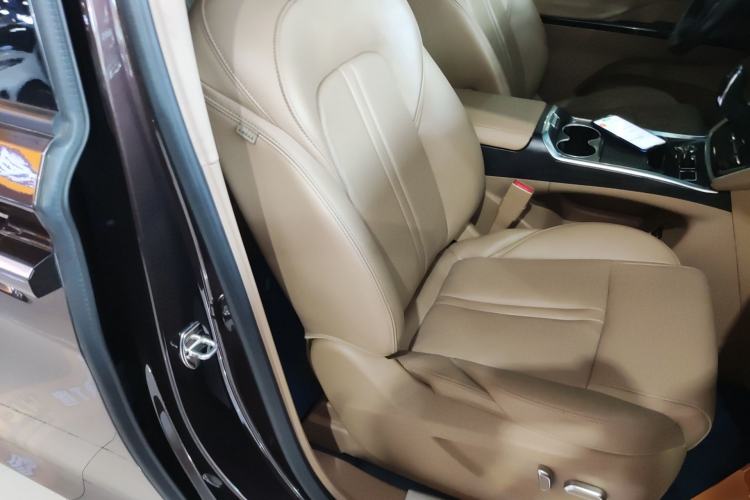 Used Buick GL8 2021 ES Landtrek 653T Luxury Model