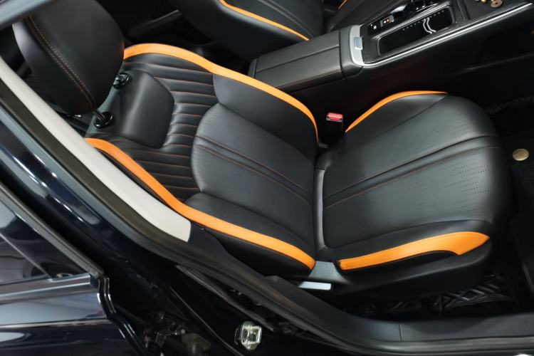 Used Dongfeng Aeolus Yixuan MAX 2023 1.5T Ultra-Stylish Trendsetting Dad Edition