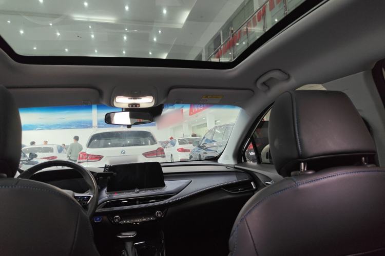 Used Buick Velite 6 2022 Connected Smart PLUS Headliner