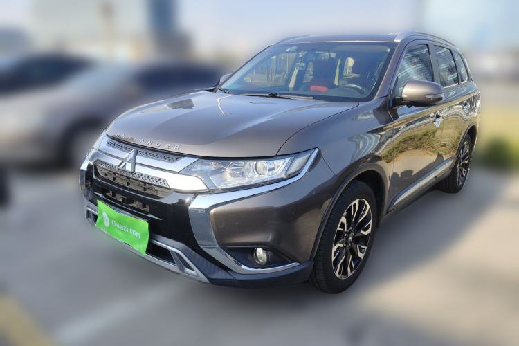 Used Mitsubishi Outlander 2020 2.0L Two-Wheel Drive Enjoyment Version 5 Seats