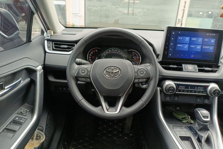 Used Toyota RAV4 2022 2.0L CVT Two-Wheel Drive Fashion Plus Edition