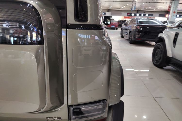 Used iCAR V23 2025 501 Four-Wheel Drive Intelligent Driving Version
