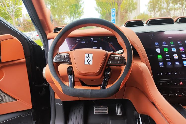 Used Yangwang U8 2023 Luxury Edition
