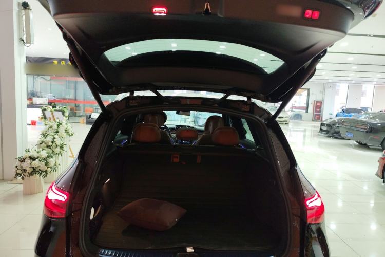 Used Mercedes-Benz GLC 2024 GLC 300 L 4MATIC Dynamic Edition 5-seater