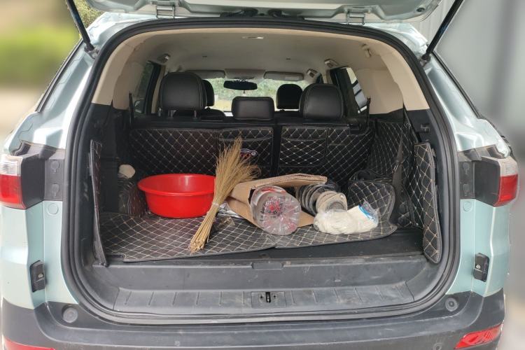 Used Dongfeng Fengon S560 2018 1.8L CVT Elite Model 7 Seats Trunk