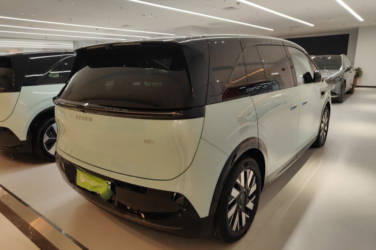 Used Zeekr MIX 2025 Intelligent Driving Version
