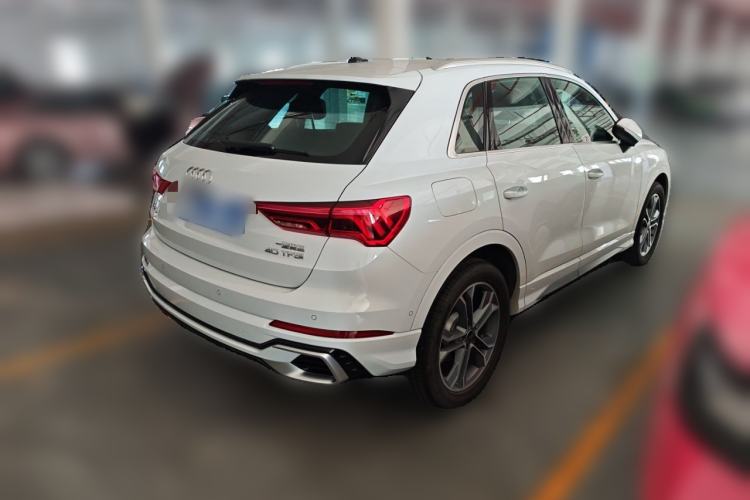 Used Audi Q3 2024 40 TFSI Fashion Dynamic Model