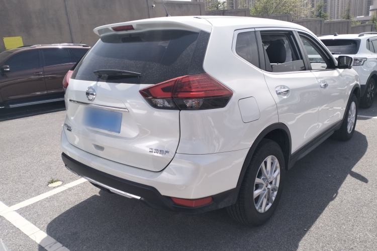 Used Nissan X-Trail 2022 Revised Version 2.0L Two-Wheel Drive Smart Connect Premium Edition
